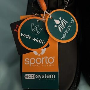 OMG perfect for colder weather a must have Black Sporto Boots keep your feet dry
